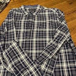 Men’s plaid button down